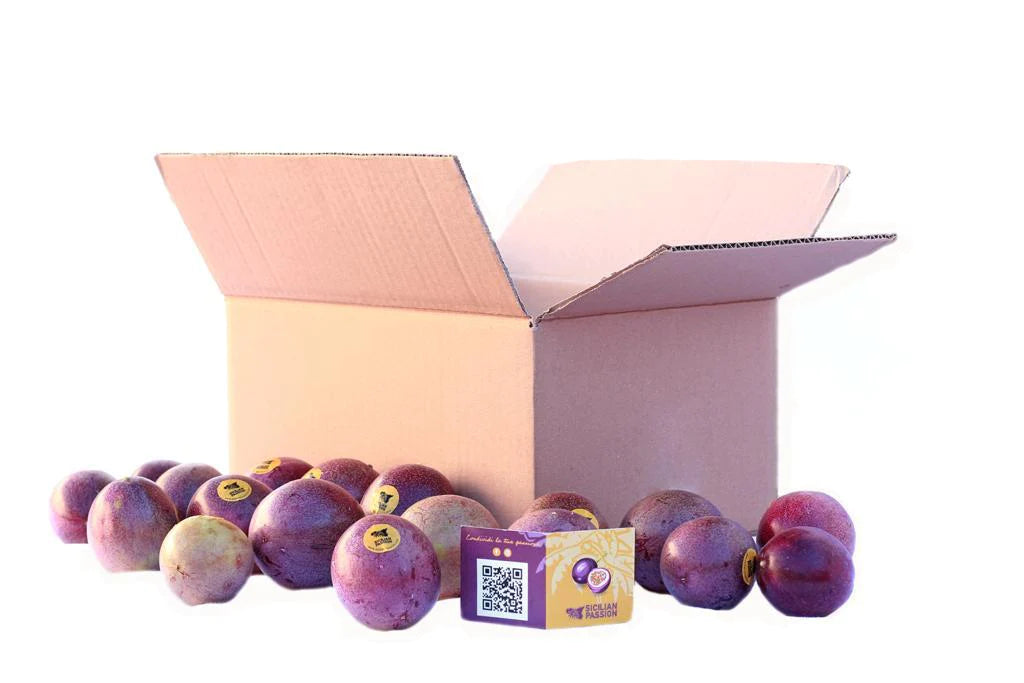 BOX - Frutto della passione (SICILIA)  spedizione gratuita per le box da 6,8,10 kg DISPONIBILE